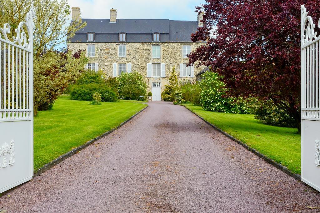 Le Jardin Apartamento Clécy Quarto foto